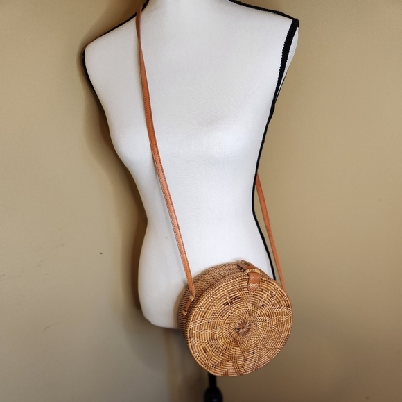 Source Unknown Handbags - BOHO Basket purse